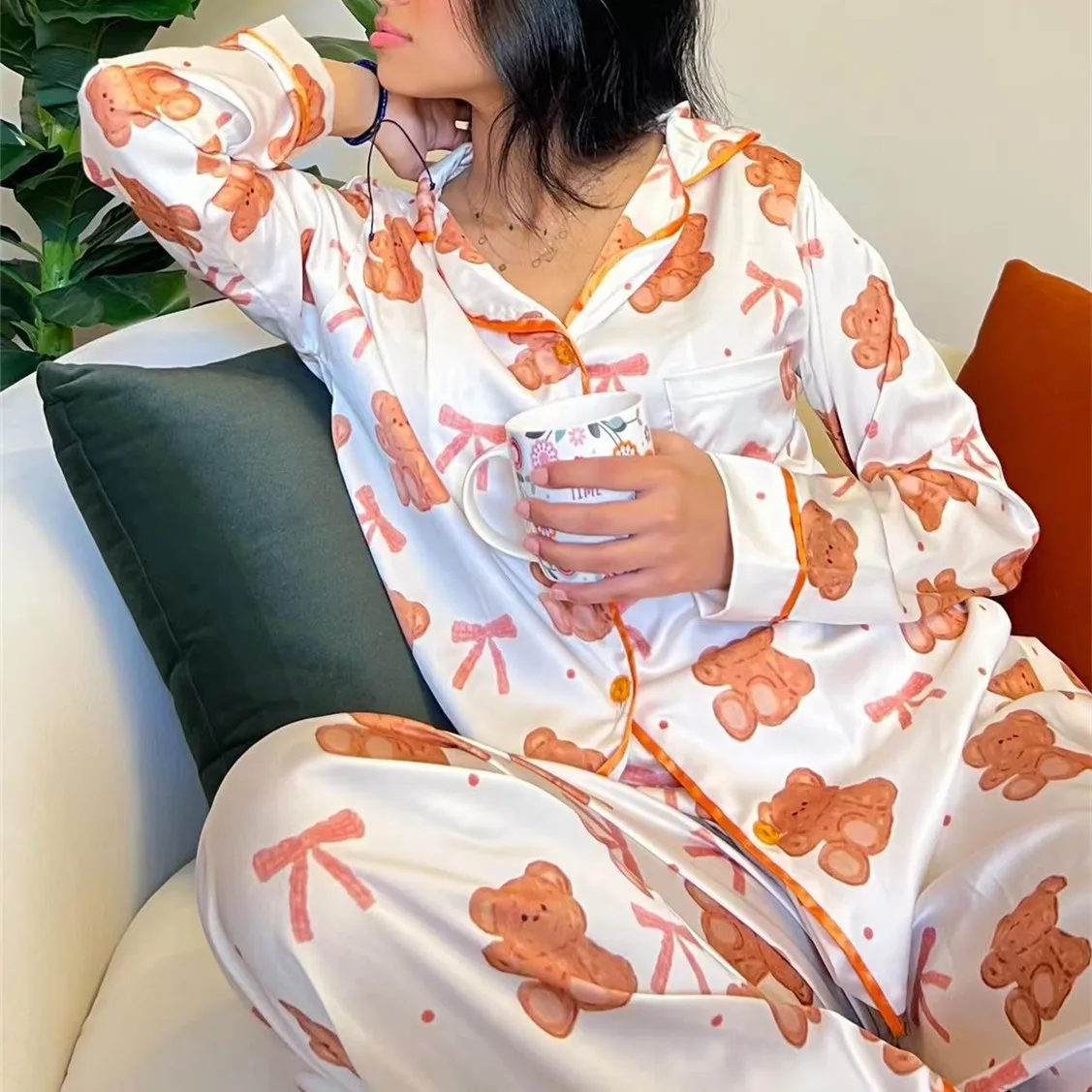 Fashion Women's 2 Piece Lounge Set Long Sleeve Lapel Bow Bear Print Shirts Blouse and Long Pants Casual Sleepwear Sets