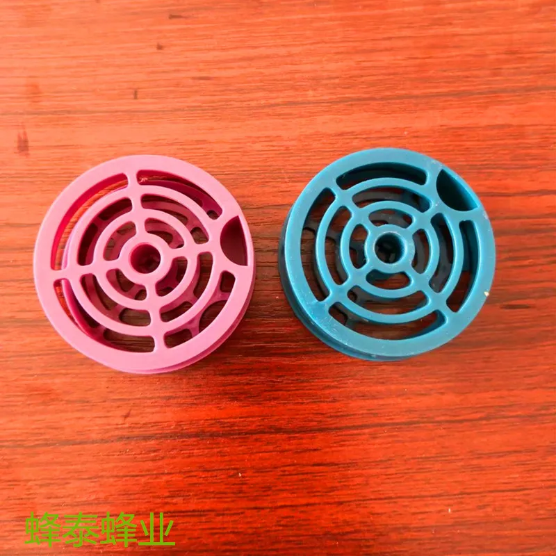 

50PCS Circular partition plastic detachable king cage red dark green circular suspension king cage