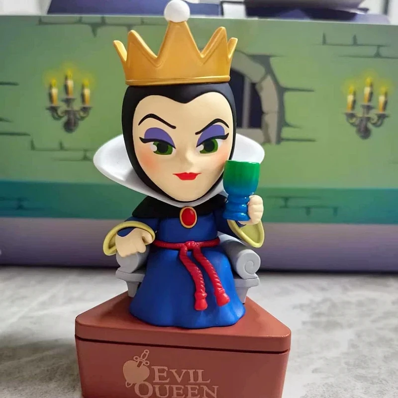 

Оригинальная коллекционная фигурка Disney Villains Mysterious Party Series: милый аниме-персонаж в закрытой коробке, декор для рабочего стола, игрушка-сюрприз, подарок для детей