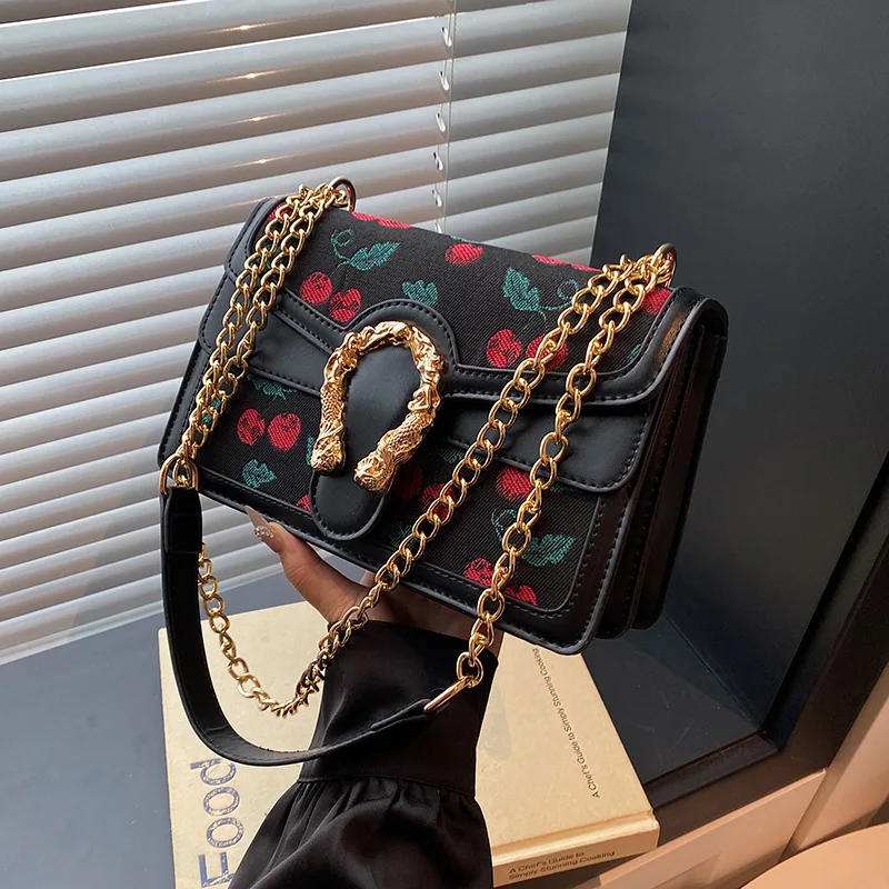 

Fashion and Popular High-quality Women's Bag Woven Cherry Spliced Leather Double-layer High-end Underarm Bag One-shoulder Bag