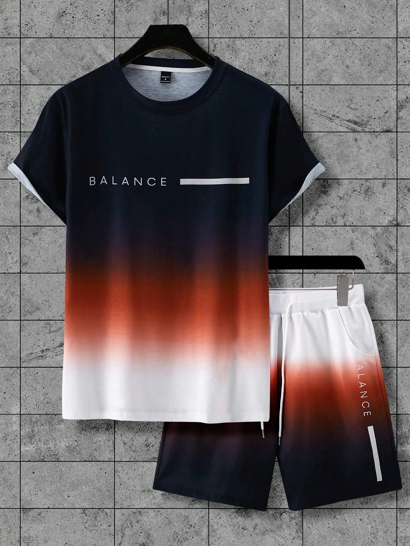 

2025 Летние мужские холодные свободные рубашки с короткими рукавами, спортивные быстросохнущие повседневные костюмы и модные хорошо продаются