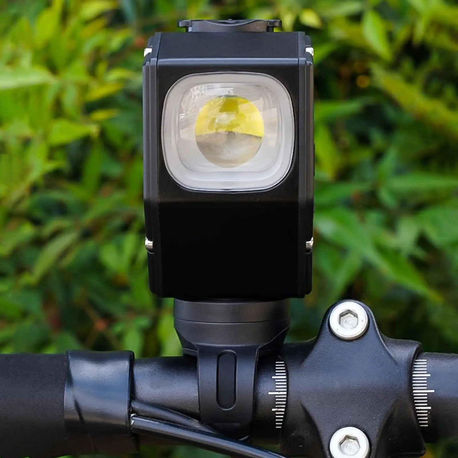 

Велосипедные фонари, 2000 люмен, перезаряжаемый фонарик с 8 режимами, передний велосипедный фонарь для езды на велосипеде, ночной детский круизер, скутер, скейтборд