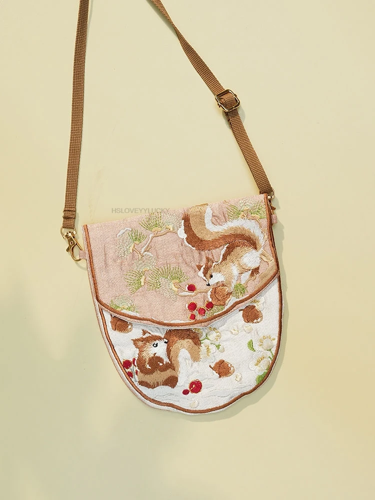 Antieke vrouwen geborduurde bloem eekhoorn origineel borduurwerk Hanfu oude Chinese kostuumaccessoires meisje mooie tas geschenken