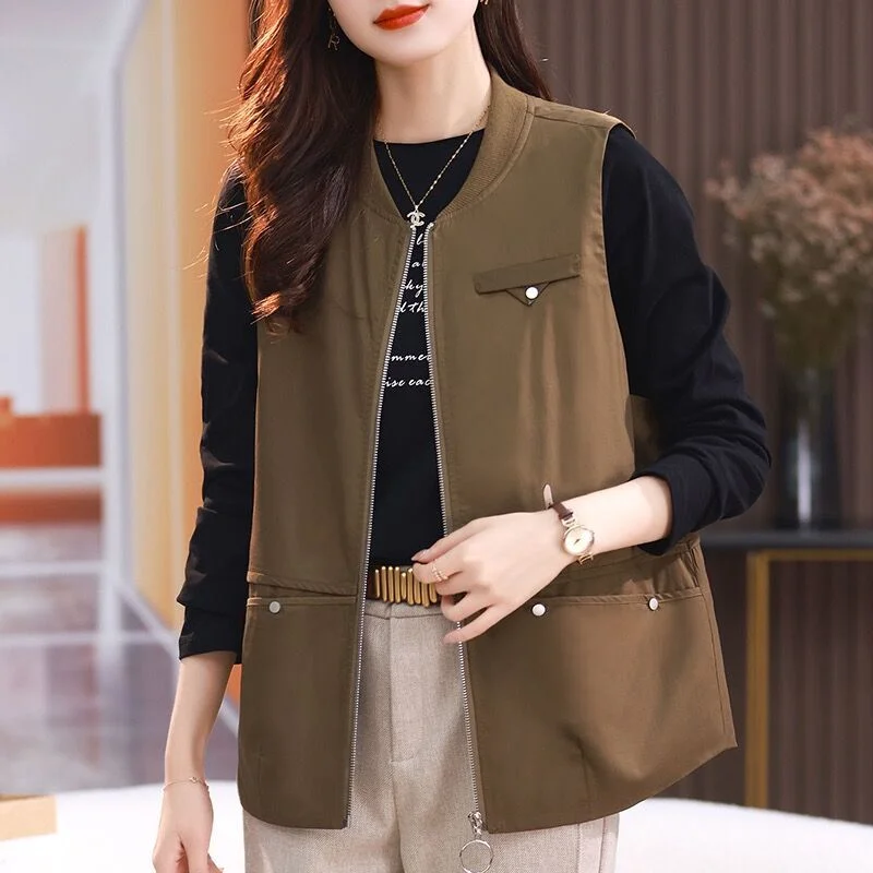 

Women's 2025 Autumn and Winter New Stitched Stand Collar Zipper Pocket Fashion Solid Color Versatile Casual Loose Vest Jacket