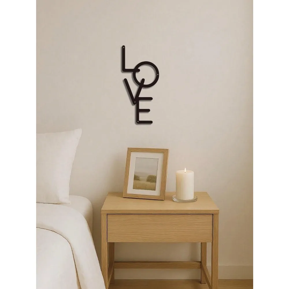 Gothic "Love" Metal Wall Sculpture – Black Vintage Letter Decor – Halloween, Christmas Gift