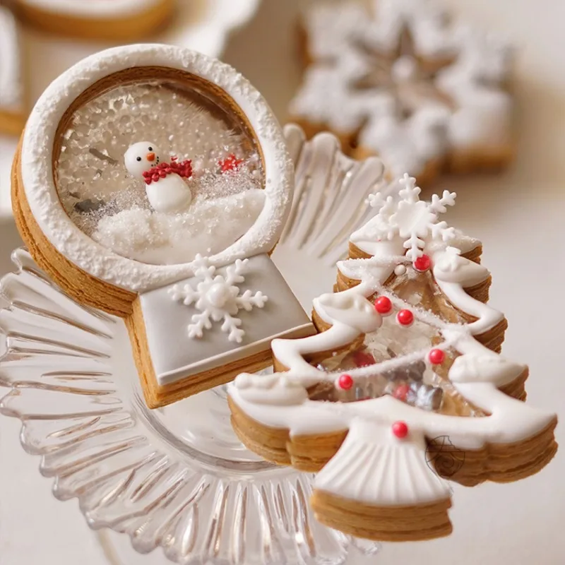 Christmas Shaking Cookie Cutter and Stamps Plastic Snowman Snowflake Xmas Tree Fondant Biscuit Mould Cake Decor Baking Supplies