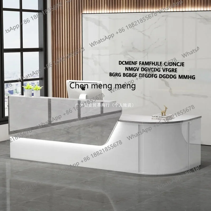 

Кассовый прилавок для современного магазина одежды, кафе с молочным чаем, небольшой столик для стойки, изогнутая стойка с закругленными углами, стойка ресепшн.