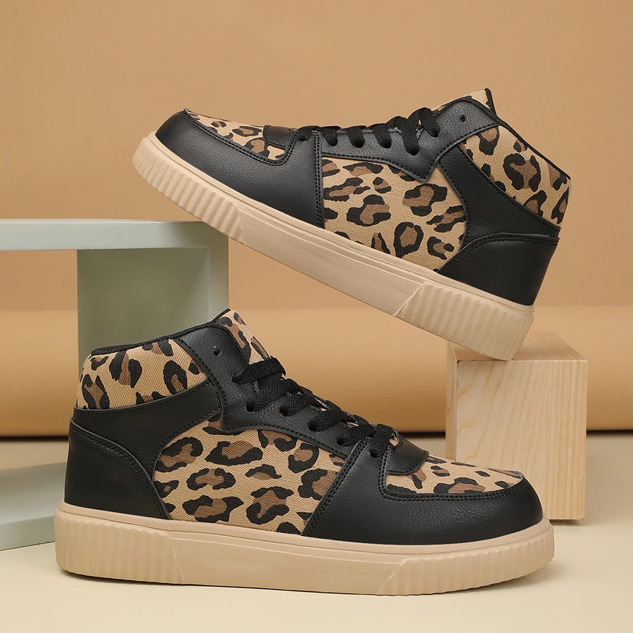 

MAEDEF 2025 Men‘s Walking Shoes Athletic Gym Training Slip On Casual Shoes Anti Slip Comfortable Outdoor Sports Footwear for Men