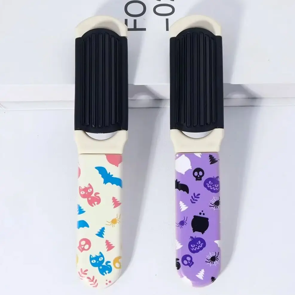 

1 шт., складная расческа с мультяшным рисунком Хэллоуина — встроенное зеркало, портативный дизайн, подходит для всех типов волос, подарок на Хэллоуин