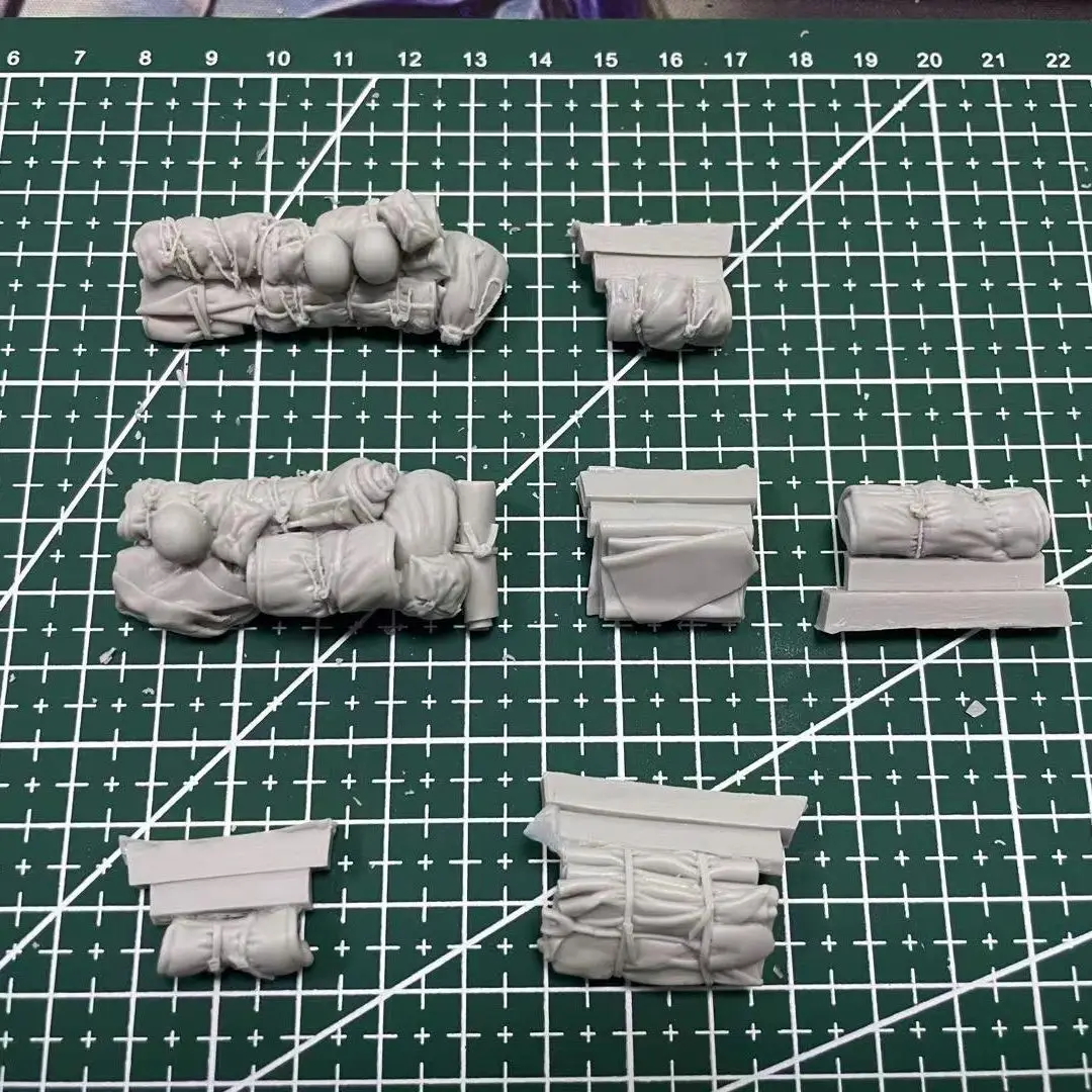 1:35 Scale Resin Die-cast Armored Vehicle Tank Chariot Parts Modification Does Not Include Unpainted Tank Model