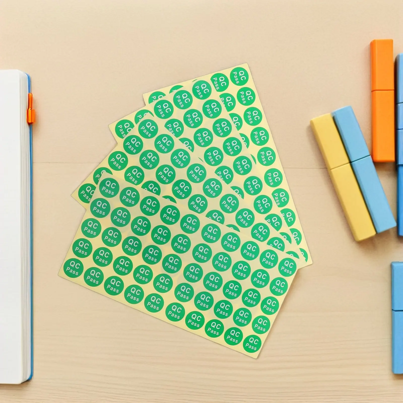 

50Pcs Qc Passed Stickers Green Round Self-Adhesive Paper Tamper Proof for Warehouse Inventory Quality Control