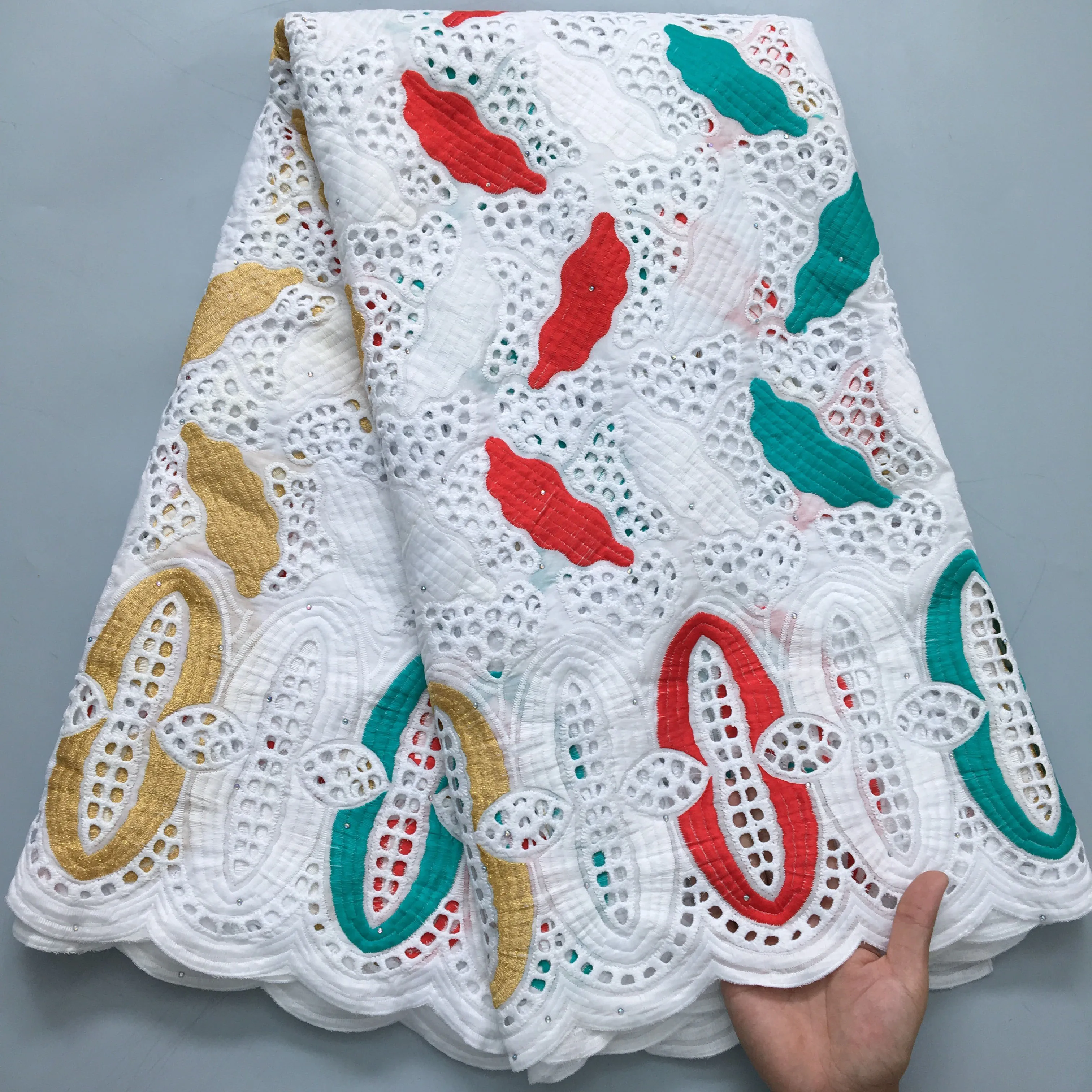 

Kalume Latest Dress African Cotton Lace Fabric Punch Holes Nigerian Swiss Voile Lace Fabric Stoned Cotton Lace For Sewing F1930