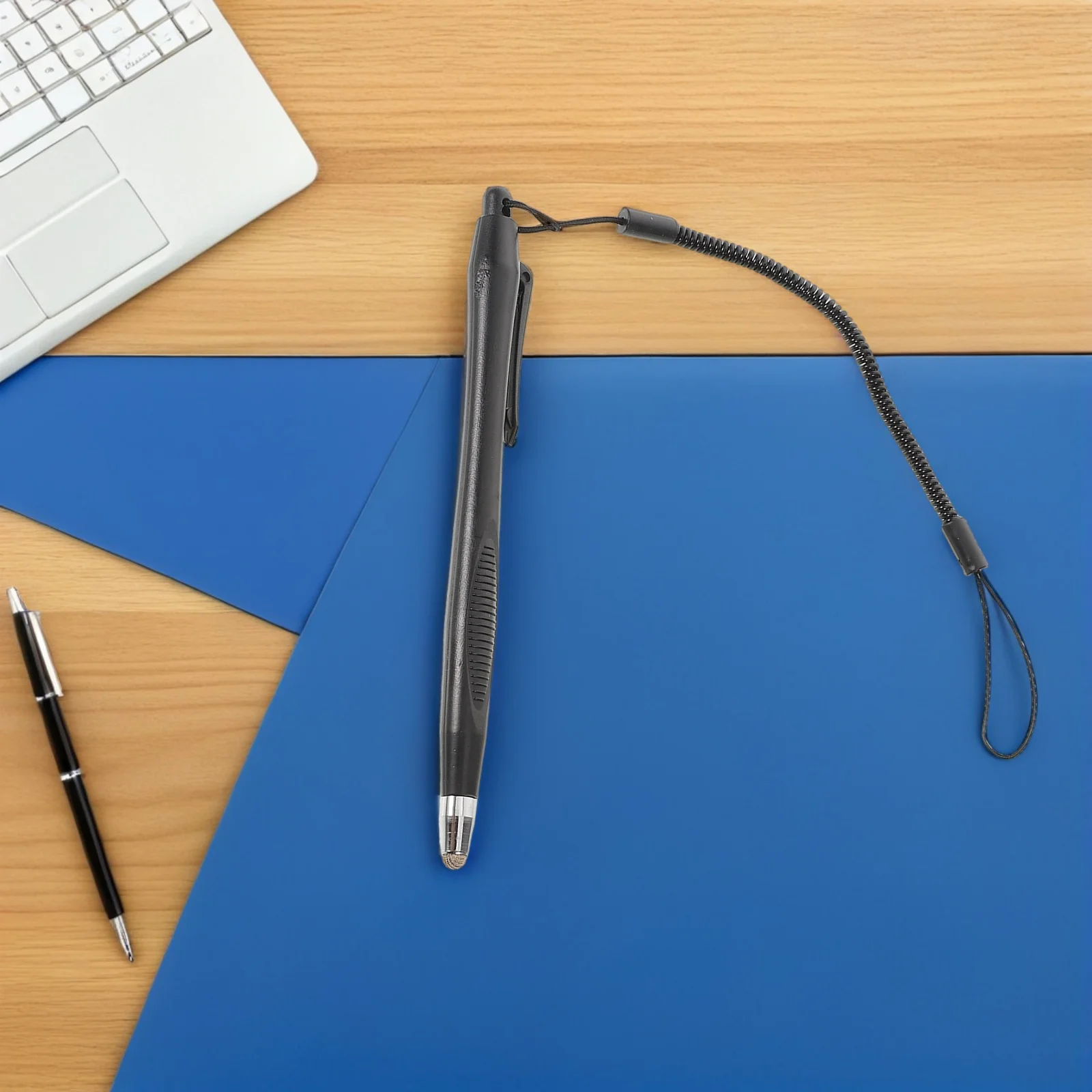 قلم شاشة تعمل باللمس بتصميم مريح للأجهزة اللوحية تجربة رسم سلسة للكتابة