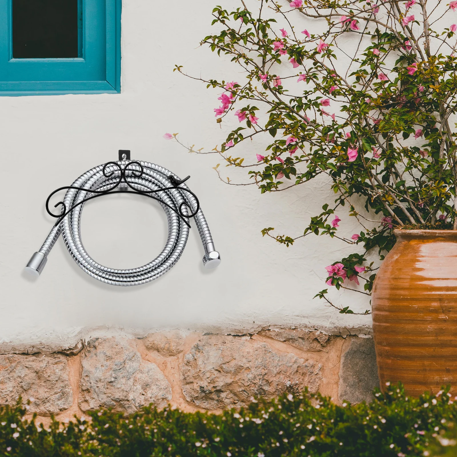 

Garden Water Pipe Holder Wall Mount Hose Storage Rack Iron Bracket Vintage Style Safe Use Smooth Surface Outdoor Garden Supplies