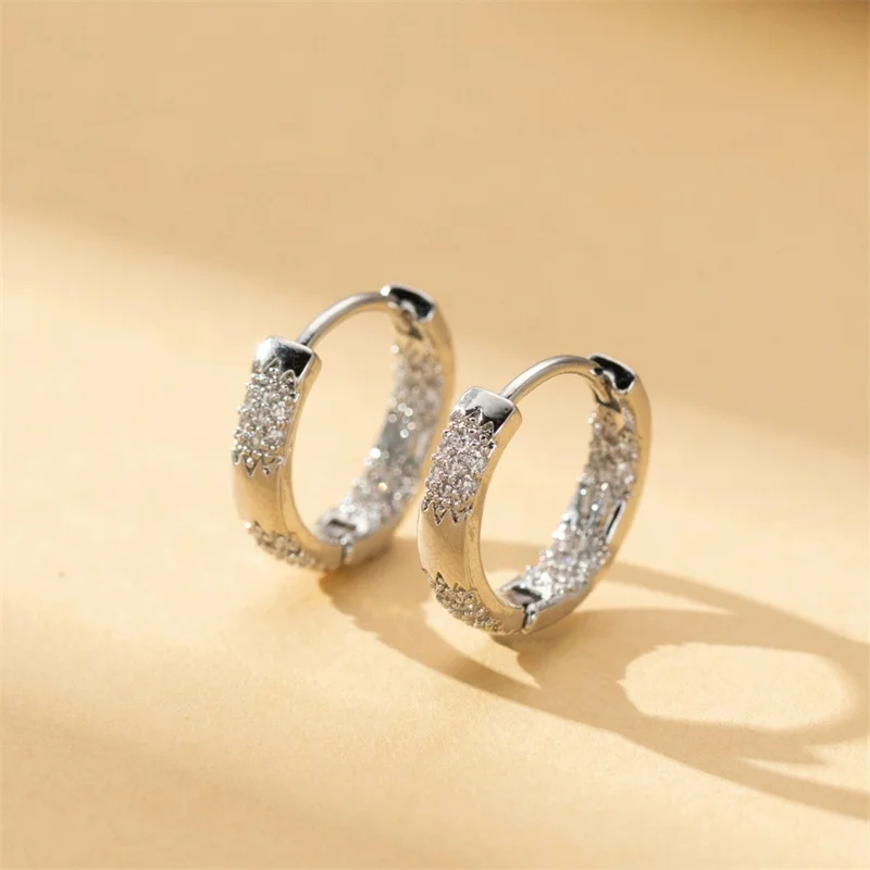 

Small Round Stone White Zircon Snowflake Hoop Earrings For Women Trendy Gold Silver Color Tiny Ear Buckle Bridal Wedding Jewelry