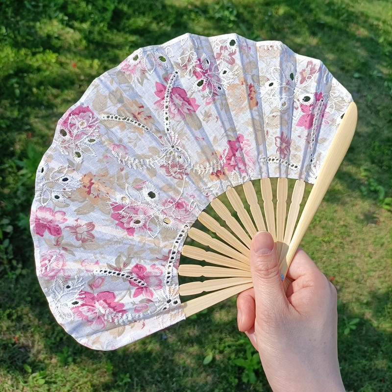 Japanese Style Folding Fan Sweet Style Chinese Style Carry-on Cotton Embroidered Shell Fan with Cheongsam Manual Decoration