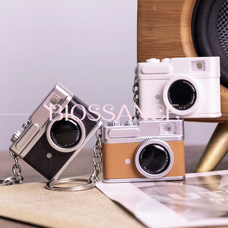 BIOSSANCE New Exquisite Fashionable Luminous Camera For Men And Women Hip-Hop Retro Flash Camera Sound Pendant Bag Pendant