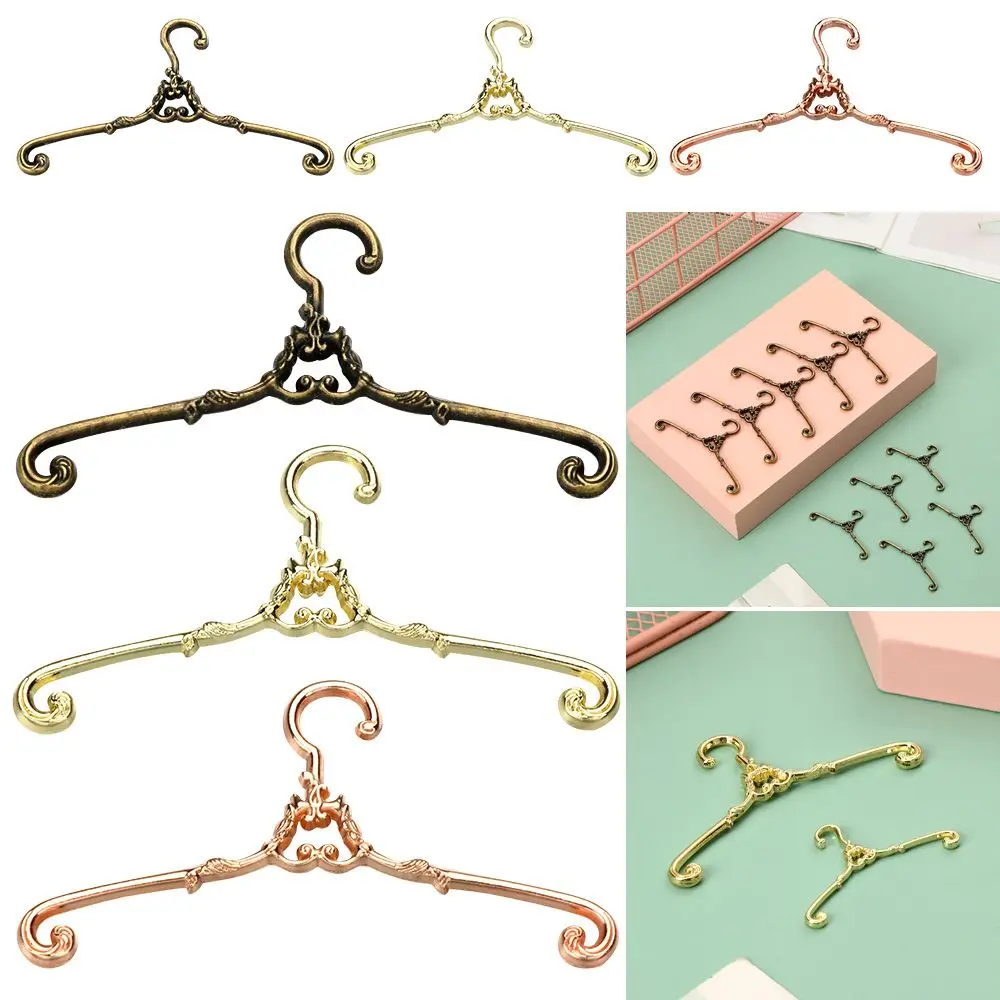 5pcs Gift Alloy  Dollhouse Furniture Dolls Clothes Accessories 4/6.5cm Hangers Bedroom Decor