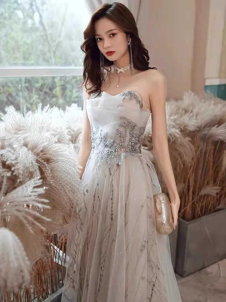 

Elegant Evening Dress Elegant Strapless Long Dress with Slim Fit and Elegant Beaded Embellishments for Ball and Party Dresses