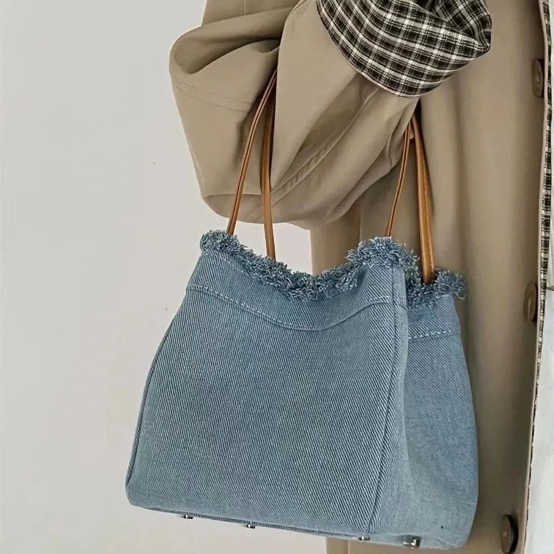 New Trendy Fashion Denim Tassel Blue Color Bucket Bag Women Handheld Handbag Summer Shoulder Underarm Bag Lady Purse Tote Bag