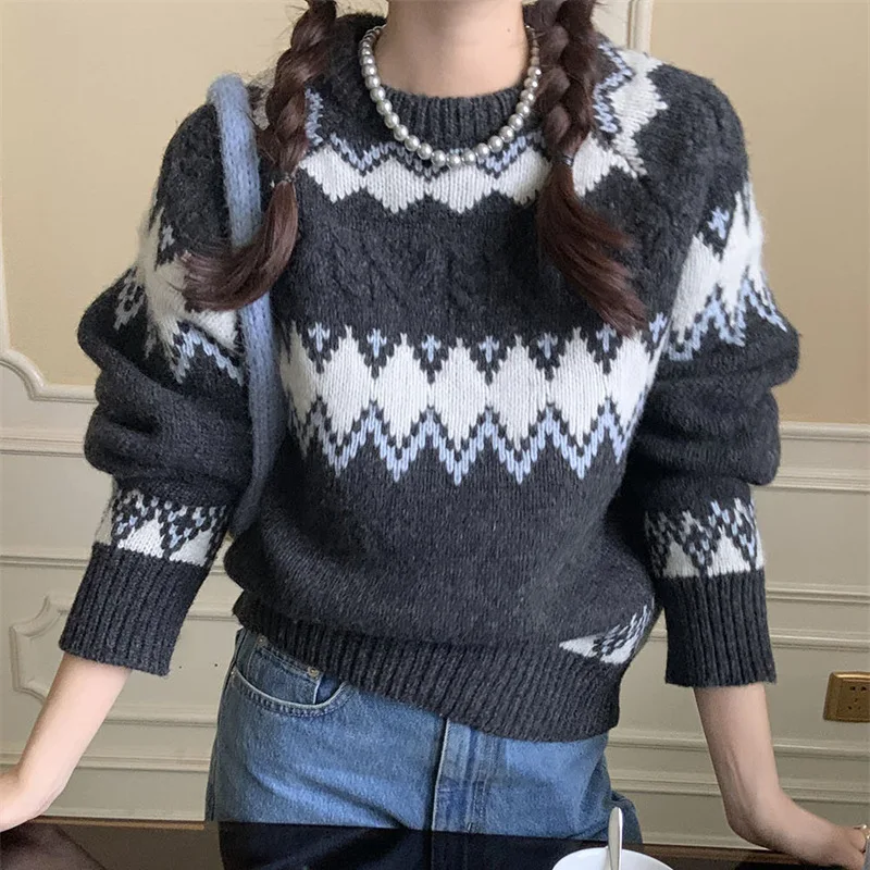

Retro Jacquard Contrasting Long-sleeved Sweater Women's Winter New Soft and Glutinous Atmosphere Lazy Design Pullover Knit