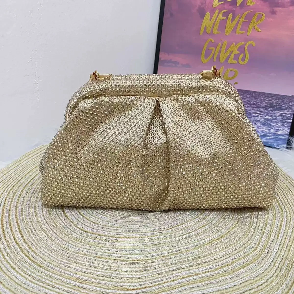 Spring Hot Sale Of The Season Women's Folded Dumpling Bag Woven Pattern Single Shoulder Crossbody Bag Silk Material Made in Chin