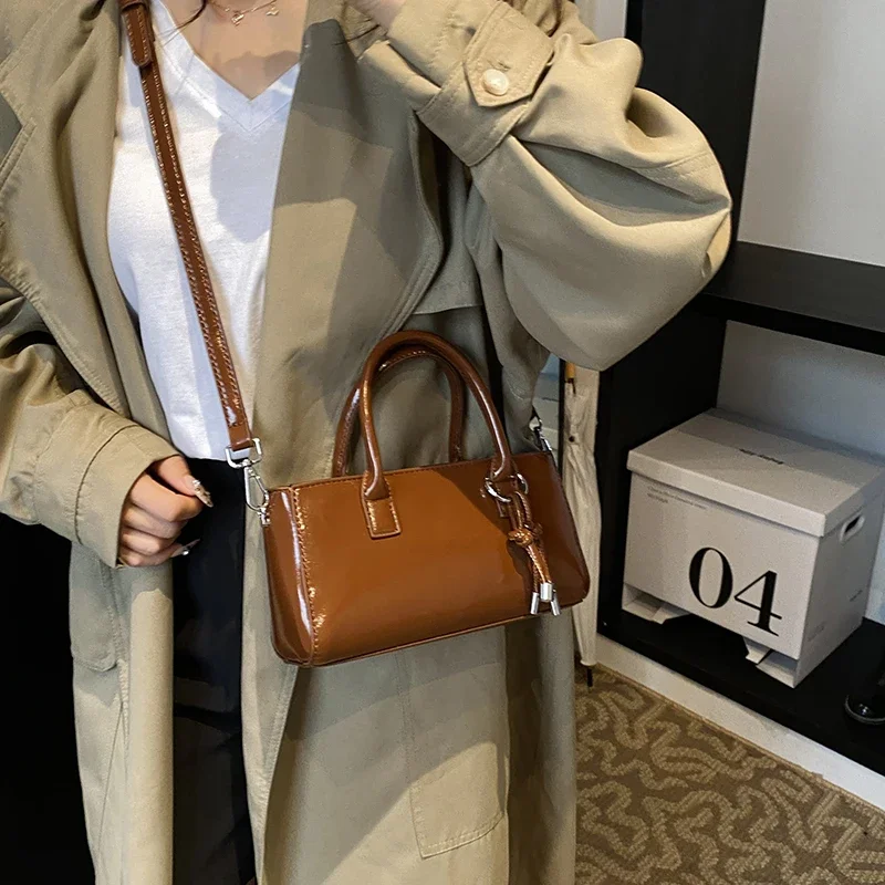 LEFTSIDE Small PU Leather Top-handle Bags for Women 2024 Winter Y2K New Fashion Shoulder Bag Handbags Females Luxury Tote Bag