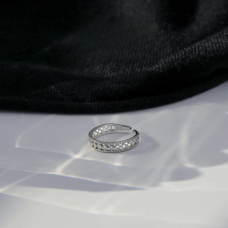 Sterling silver hollow ring light luxury ring niche design high-end open ring