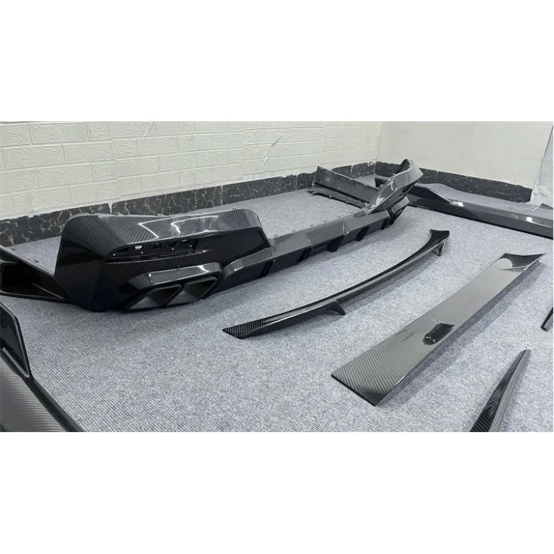 

M Style Dry Carbon Fiber Full Body Kit For 7 Series G70