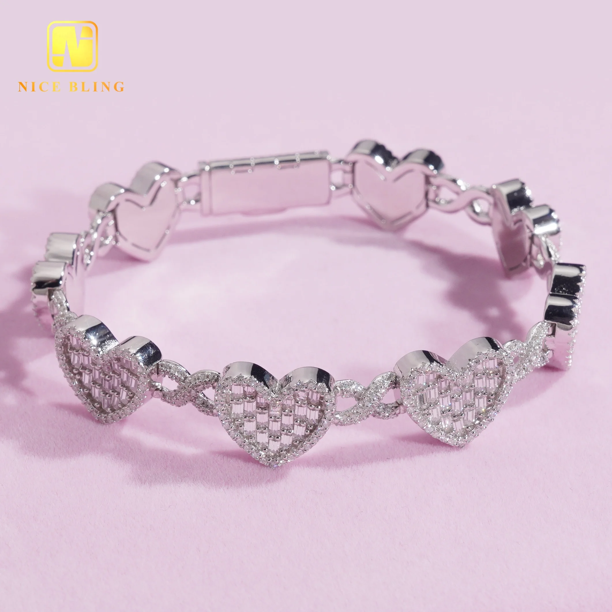 Baguette Two Tone Moissanite Diamond Cuban Link Chain Bracelet 14mm Heart Shape Design Iced Out Hip Hop Silver Cuban Bracelet.