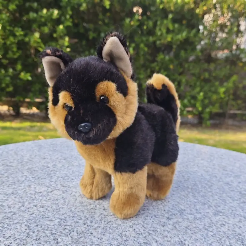 Bonita muñeca de perro lobo de simulación, muñeco de cachorro de pie, trapo de pastor negro, juguete de peluche L25xH23cm, regalo de cumpleaños