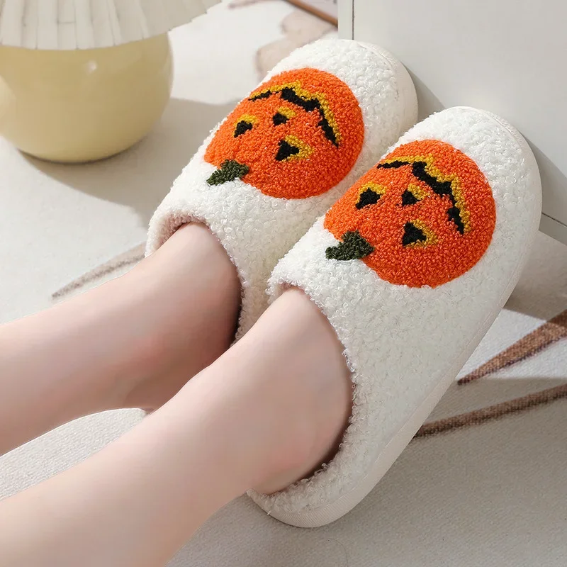 Zimowe nowe Unisex dyniowe Halloween kapcie damskie męskie flanelowe kapcie ciepłe pluszowy przytulny antypoślizgowe wewnętrzne puszyste kapcie