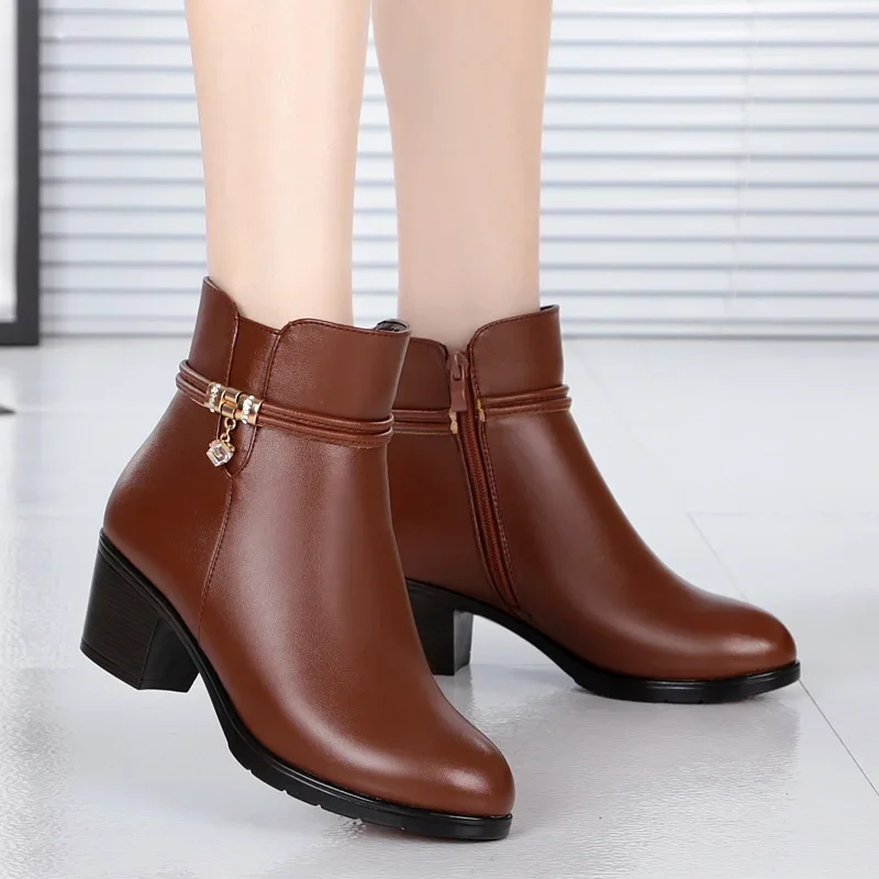 2024 New Fashion Soft Leather Ankle Boot High Heels Zipper Shoe Warm Fur Winter Boots Female Women Shoes Plus Size 43