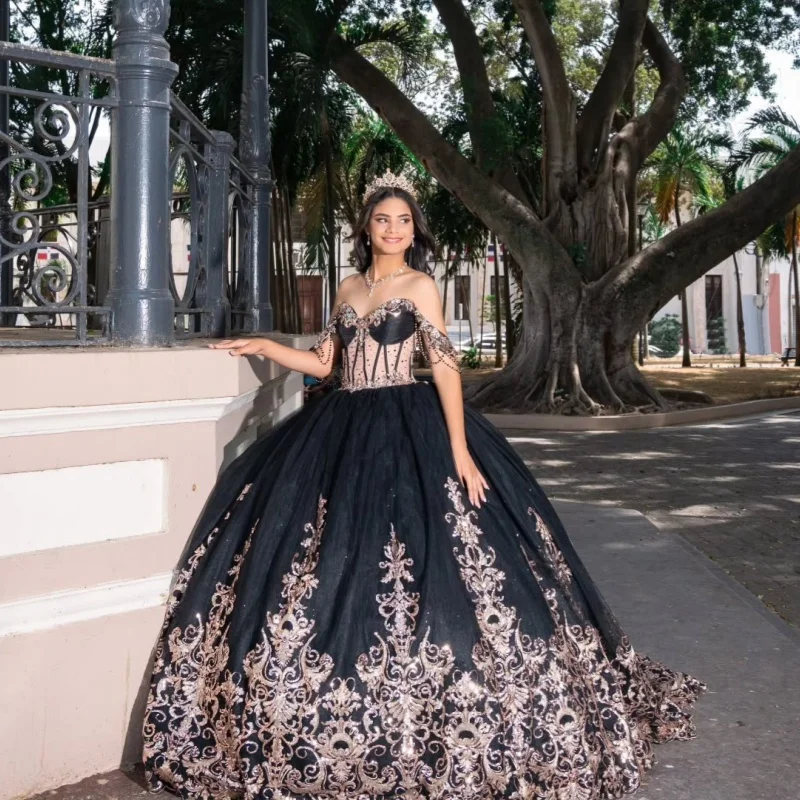 

Shiny black Quinceanera Dress off-shoulder Lace crystal 3D flower glitter decal Long tail vestidos de 15 Quinceanera ﻿Customize