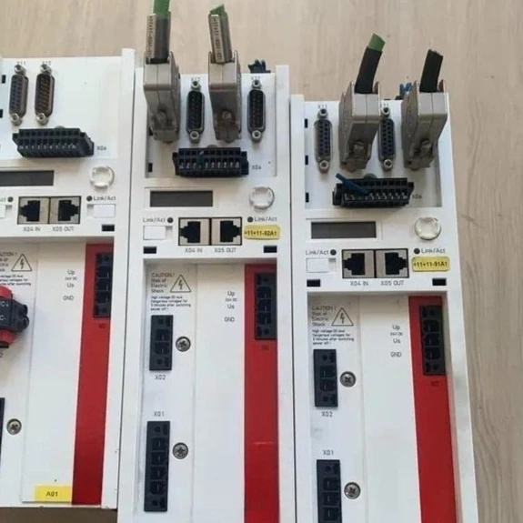 Industrial Control Servo Driver AX5021-0000 AX5201 Good Working Condition Automation Motor Drive Unit