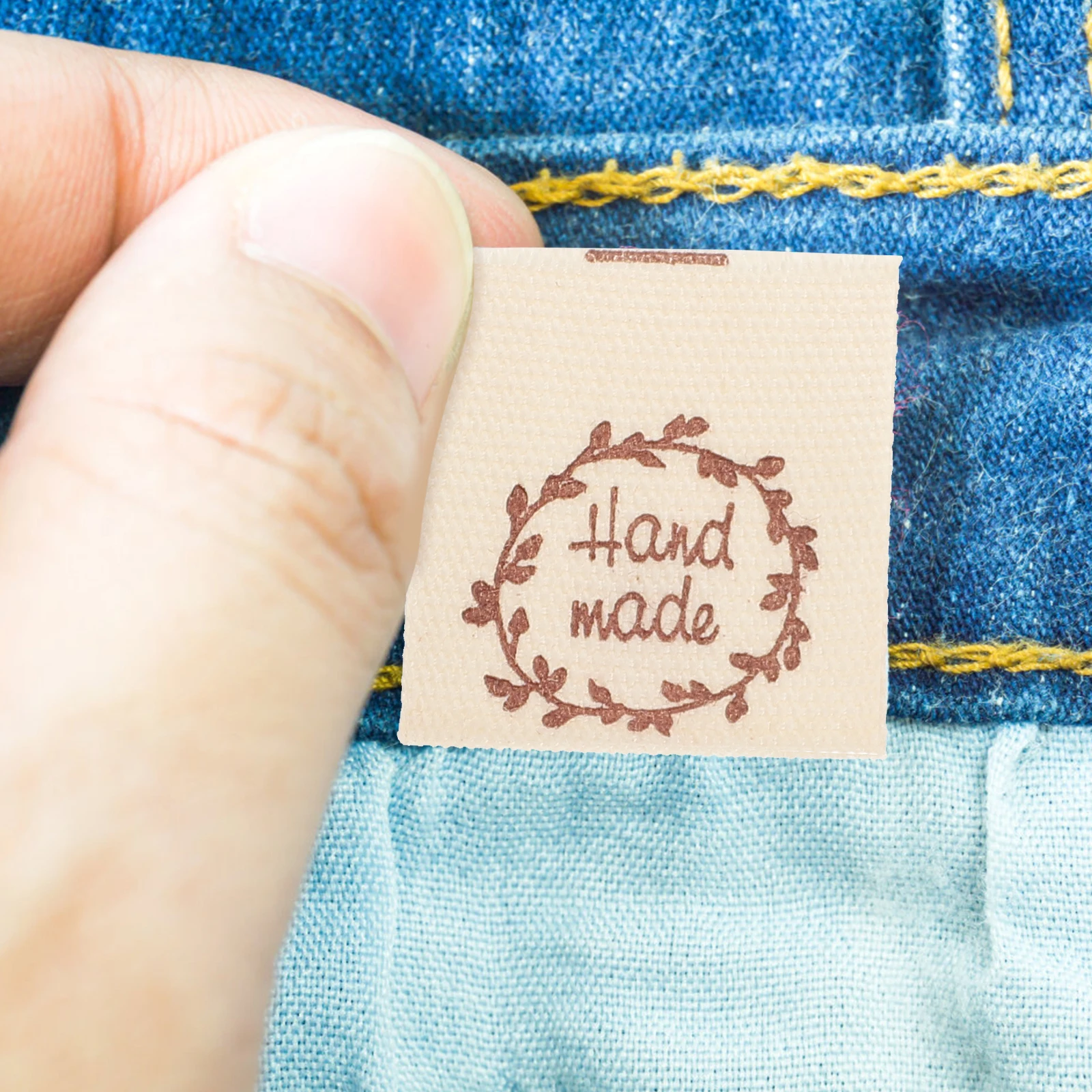 

100pcs Vintage Fabric Labels for Clothes Sewing Tags Handmade Crafts Cotton Labels Personalized Quilt Embellishment