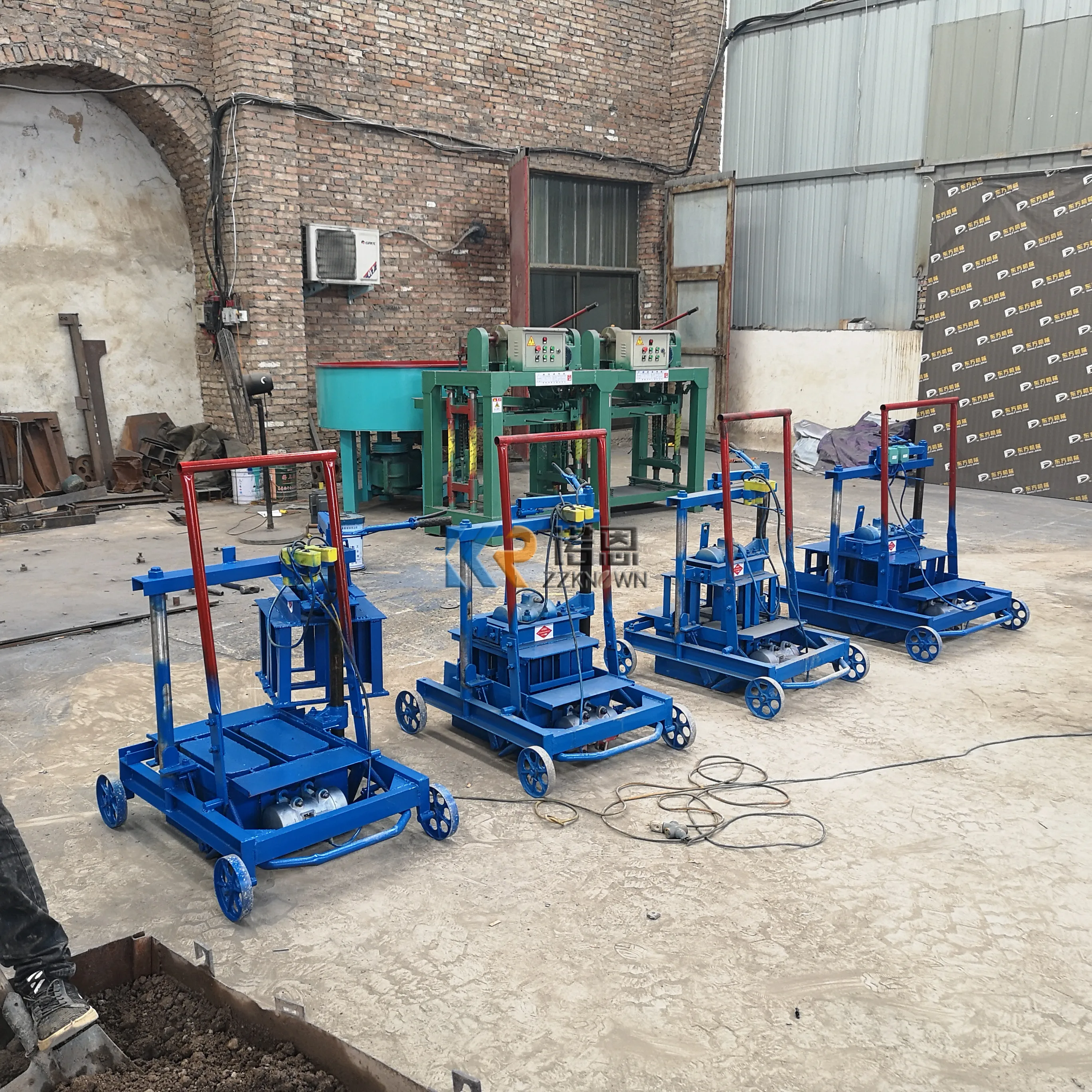 Concrete Cement Block Making Machine Price Automatic Hollow Clay Brick Making Machinery Block Making