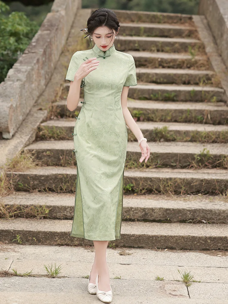 

Yourqipao Summer Composite Lace Green Qipao Dress Three-quarter Sleeve Long Modified Chinese Traditional Cheongsam for Women