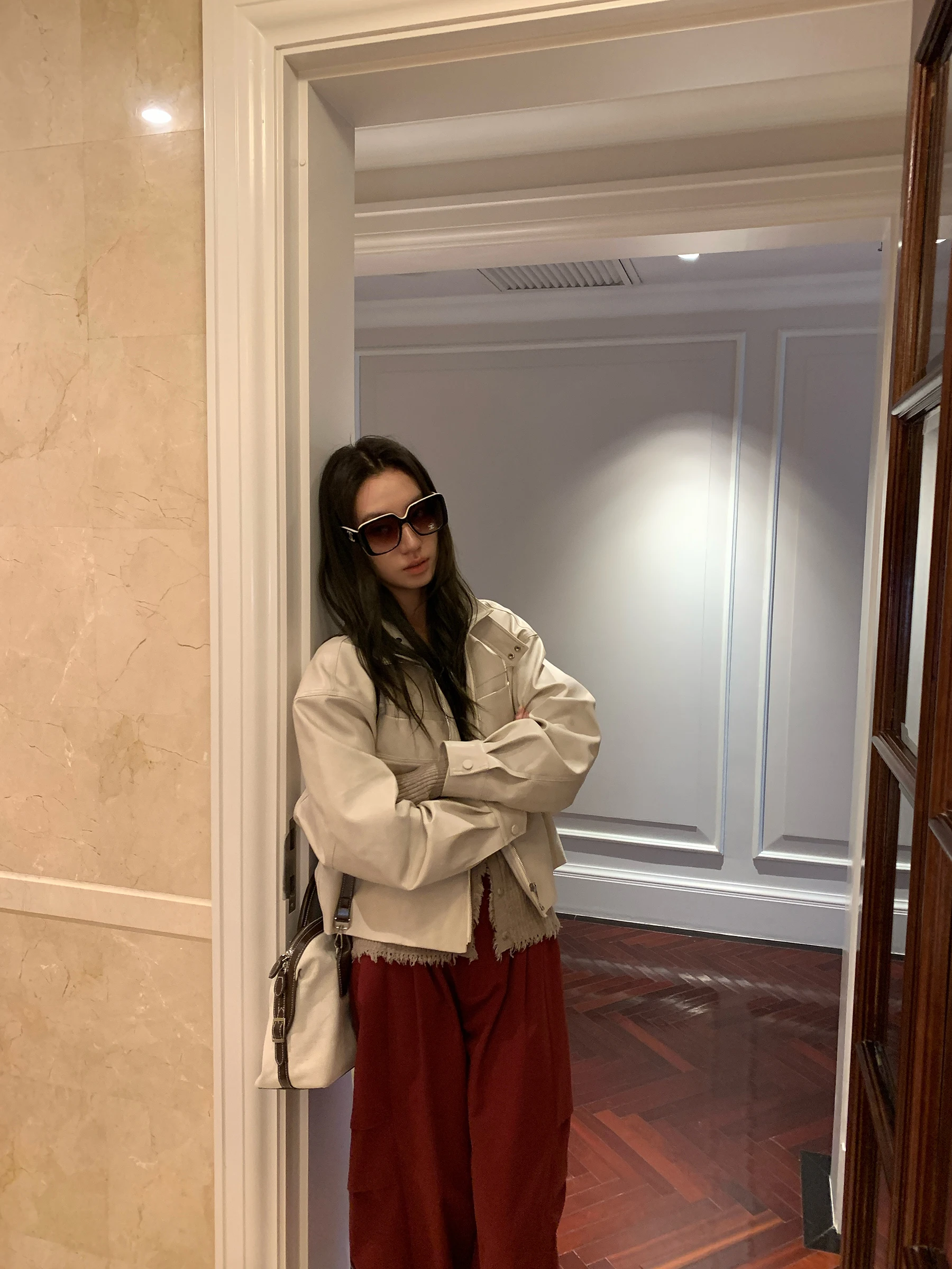 Gakee Official Women's ort PU Leather Jaet Autumn New Faionable Simple Design High Quali Beige Color Ciwalk Sle