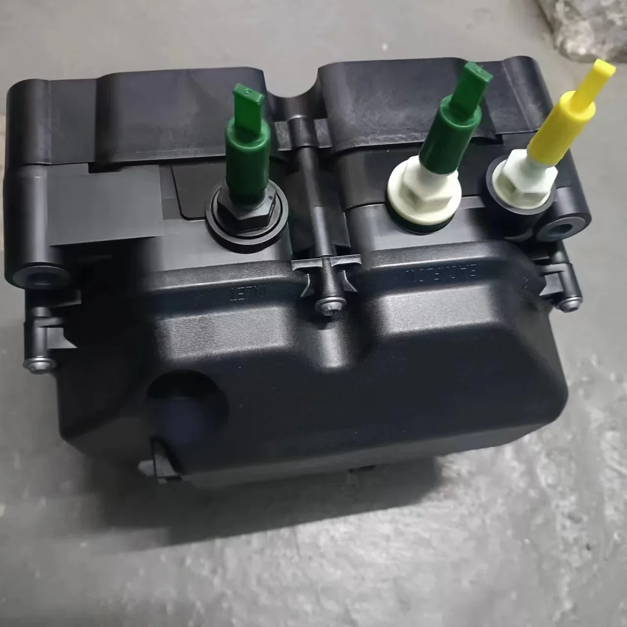 Urea Solution Supply Pump 612640130088 for Truck Spare Parts Weichai Engine Spare Parts