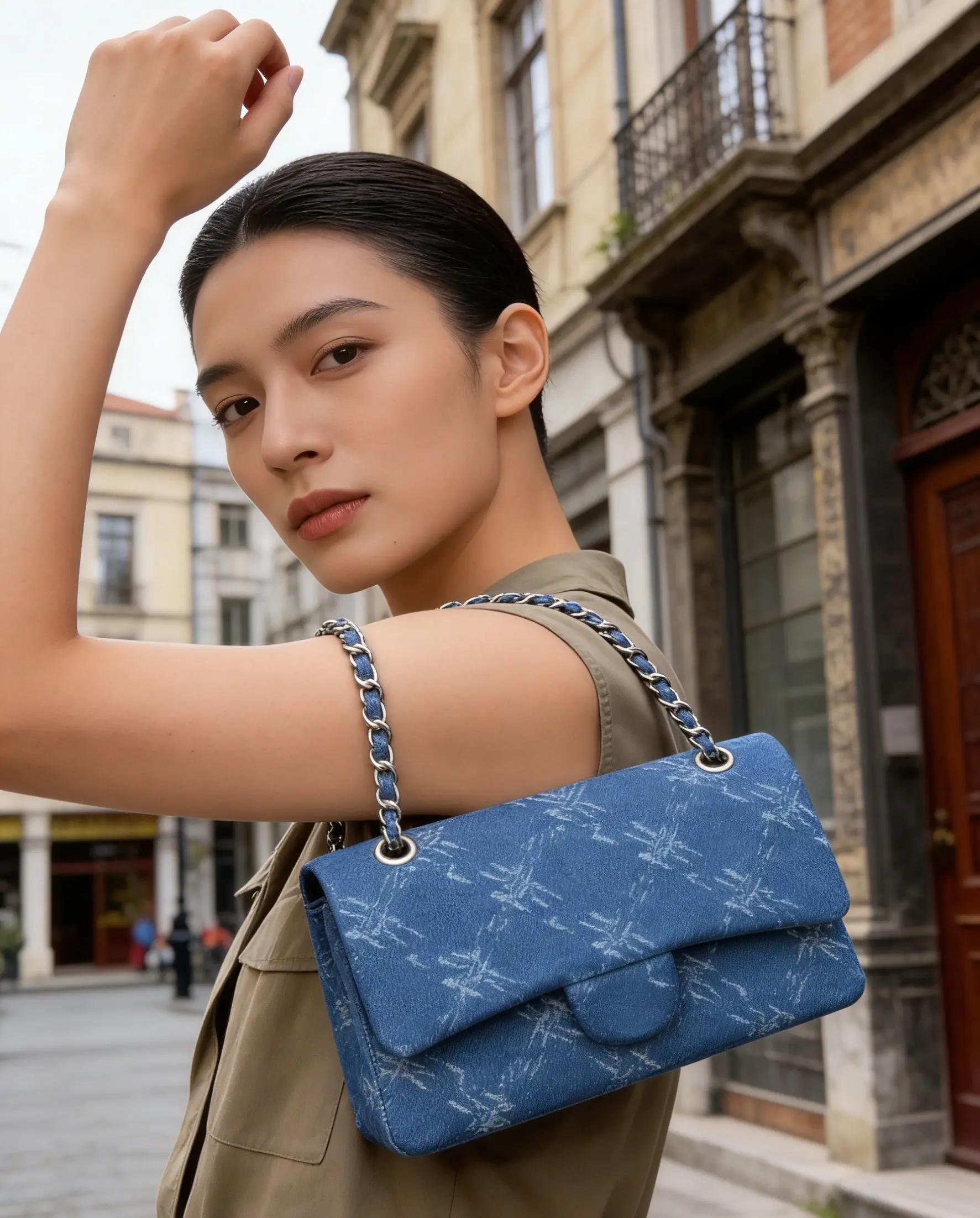 Vintage Inspired Blue Printed Quilted Chain Shoulder Bag, Luxe Flap Crossbody Purse for Elegant Evening and Formal Events