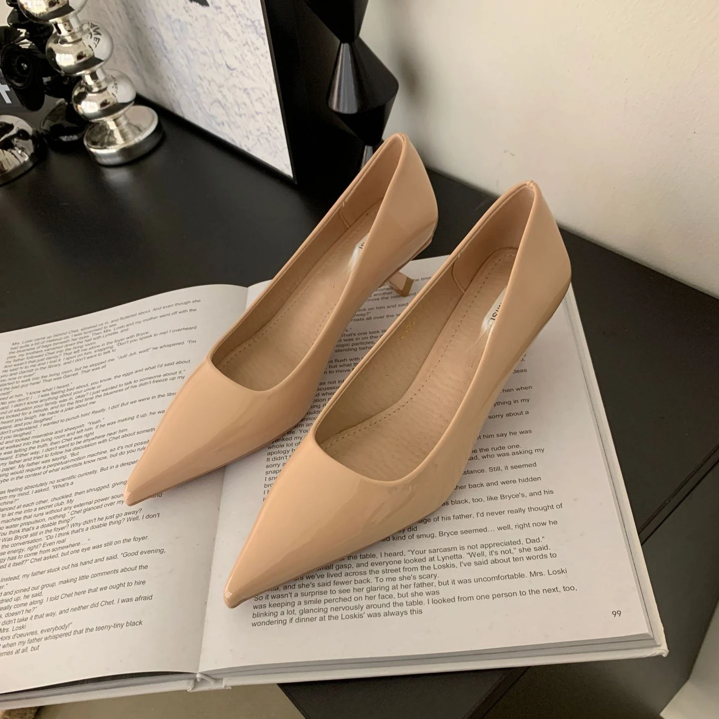 Patent Leather Low Heel Office Women Shoes Pumps Pointed Low Elegant High Heels Simple Comfy Nude Spring Footwear for Women 2024