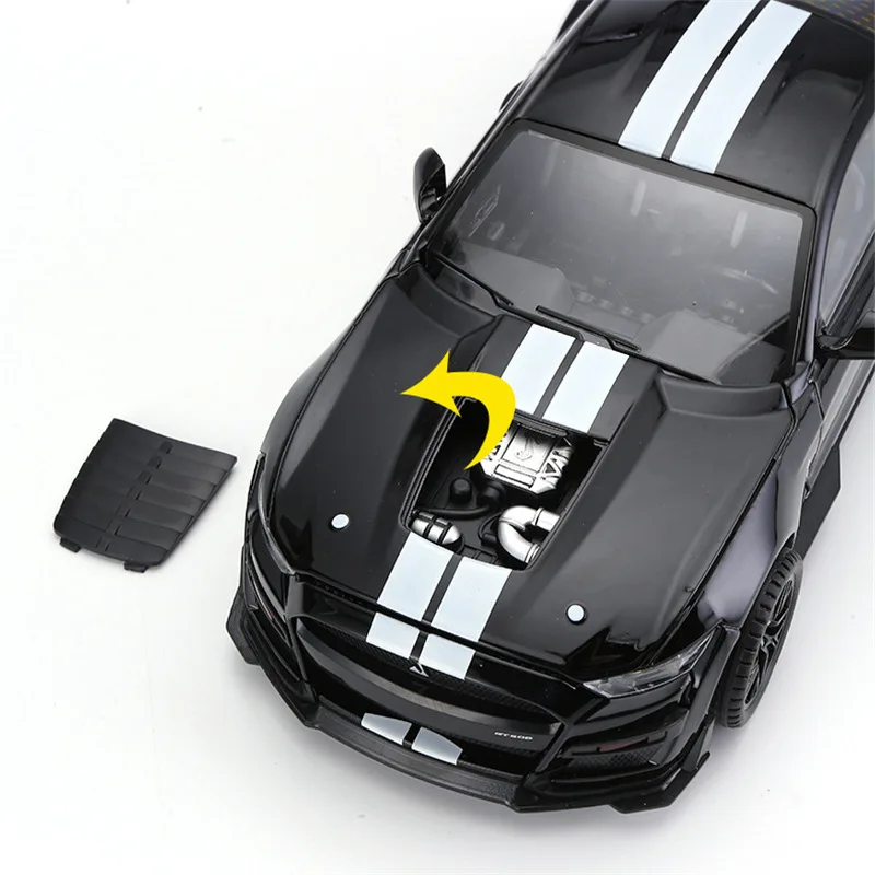 Large Size 1/18 Ford Mustang Shelby GT500 Alloy Sports Car Model Diecasts Metal Racing Car Model Sound and Light Kids Toys Gifts