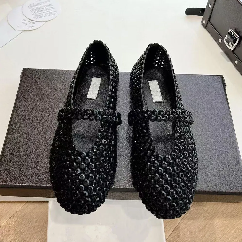 

Новые летние женские туфли 2026 года: Мэри Джейн с одним ремешком, сетчатые, со стразами, на плоской подошве