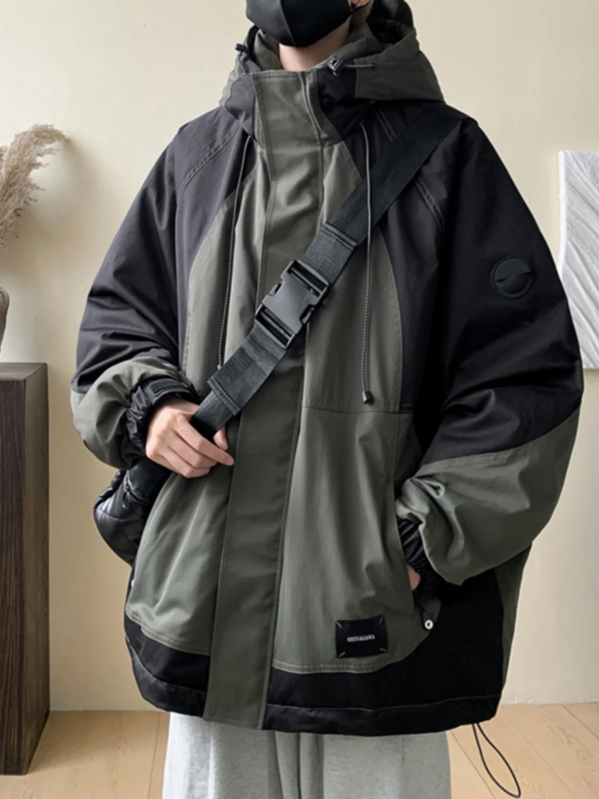 

Men's Thickened Outdoor Winter down Jacket 2025 New Youth Fashion Color Block Workwear Coat Outdoor Climbing Clothes Trendy