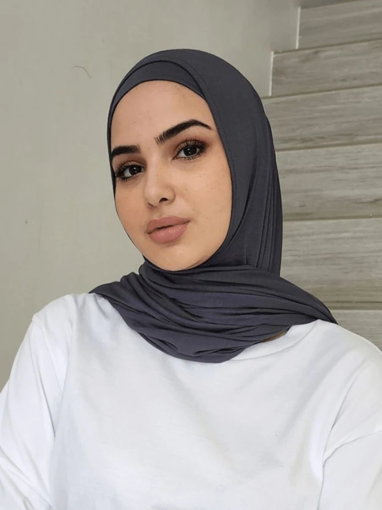 Designer Instant Hijabs for Woman Jersey Hijab Scarf for Muslim Premium Cotton Hijab Women Bandana Headscarf Bufandas Foulard