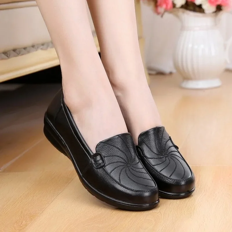 MVVJKE New Woman Flats  Autumn Natural Genuine Leather Women Casual Shoes Soft Bottom Comfort Mom Shoes