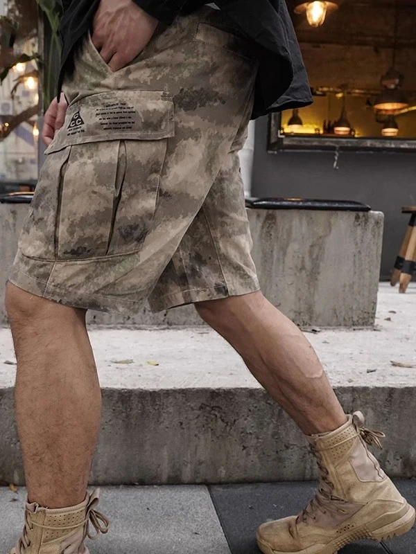 

Summer 2023 Casual Desert Workwear Shorts with Pockets Loose Straight Leg Five-Quarter Length Camouflage Print Comfortable Fit