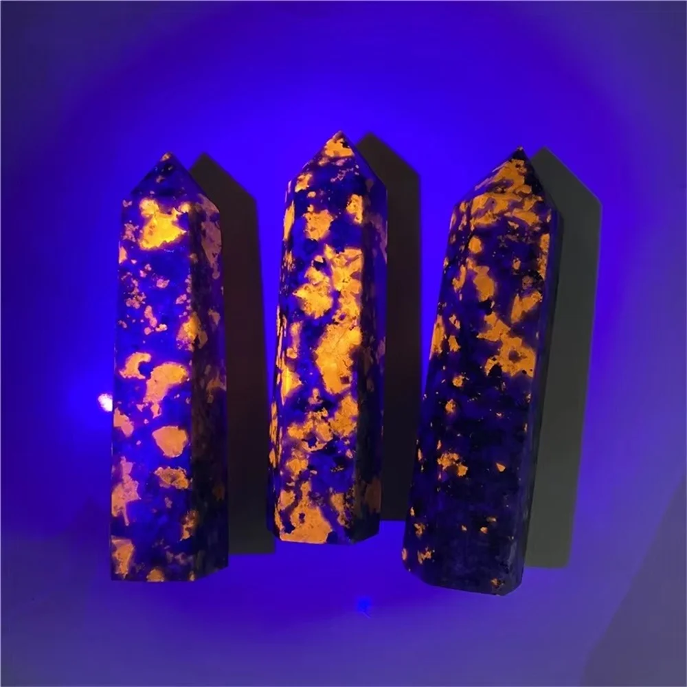 80-100mm Yooperlite Stone Tower Point Natural Yooperlite Obelisk UV Reactive Gemstone Crystal Quartz Point Decoration Craft