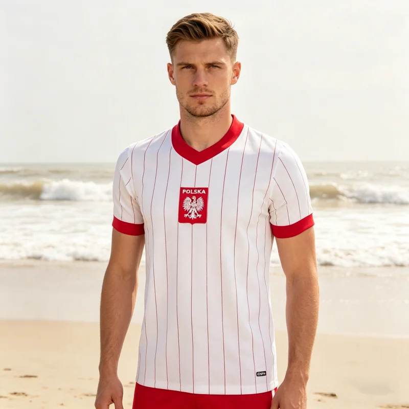 2026 Poland 1982 Retro Football Shirt Match Jersey Summer New Quick Drying Comfortable Breathable T-shirt Family Kids Tees Soft